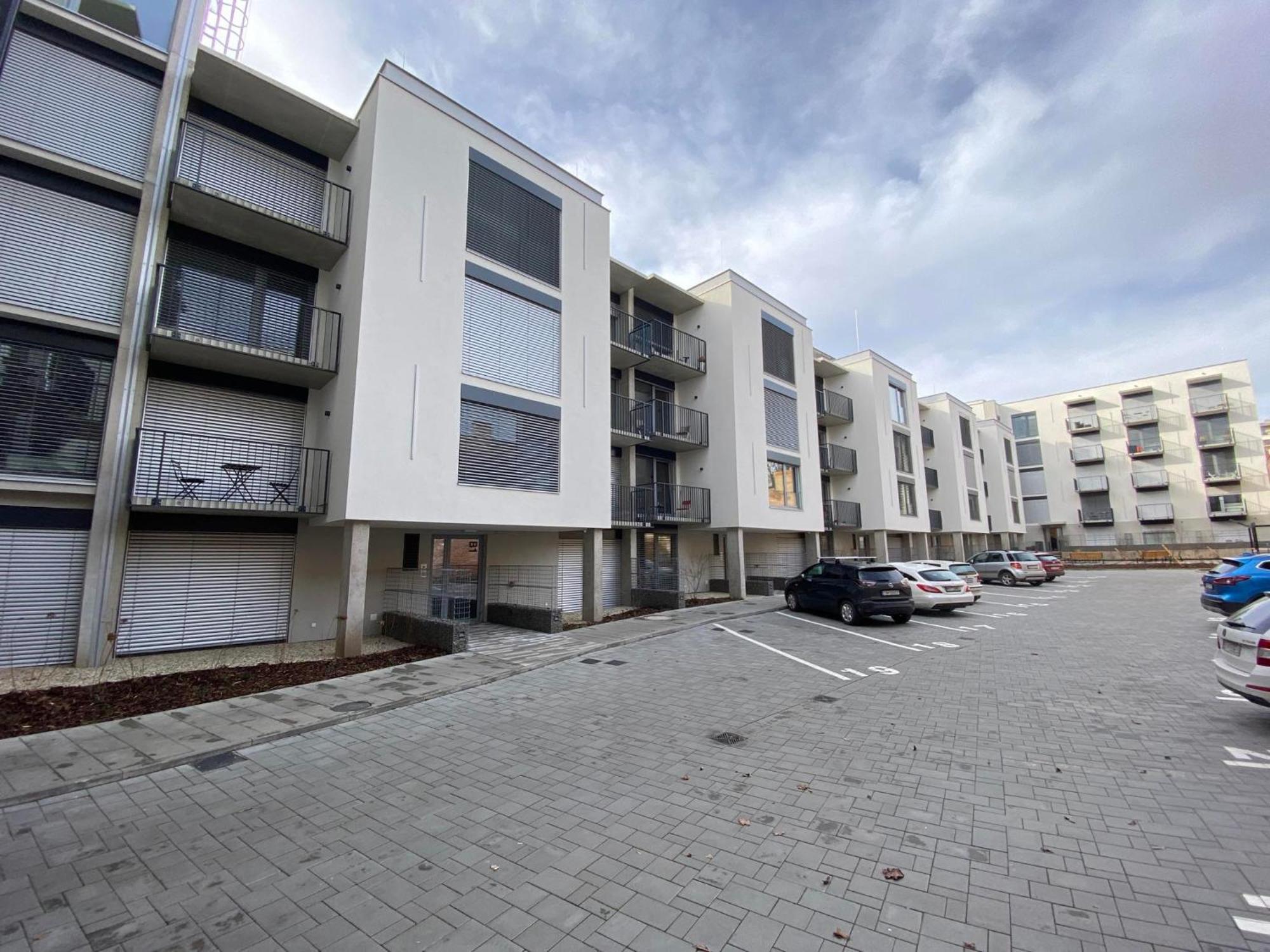 Bella Apartments ברנו מראה חיצוני תמונה